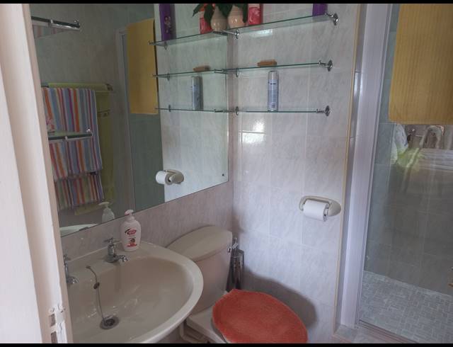 3 BEDROOM APARTMENT BLOCK FOR SALE IN UMGENI PARK